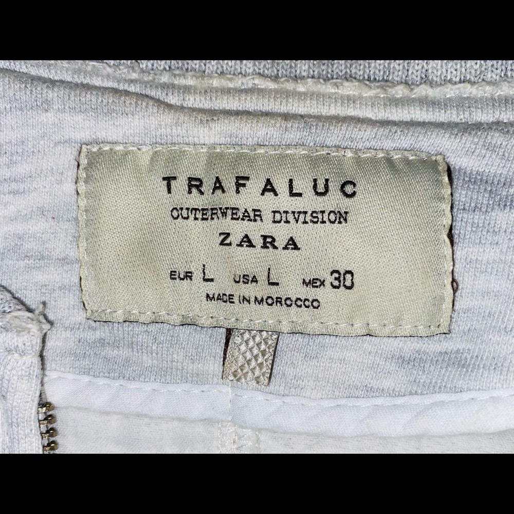 ZARA Ruffle Jacket Trafaluc Outerwear Sz L - Picture 2 of 9